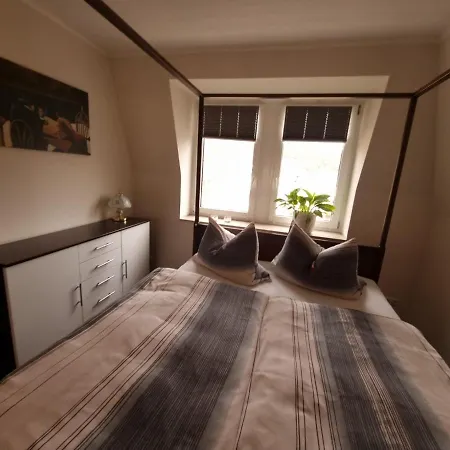 Ferienwohnung Elbhangblick - Fur 2 Personen Apartment Dresden